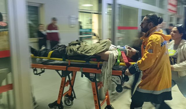 Adana'da uçuruma yuvarlanan otomobilin sürücüsü yaralandı