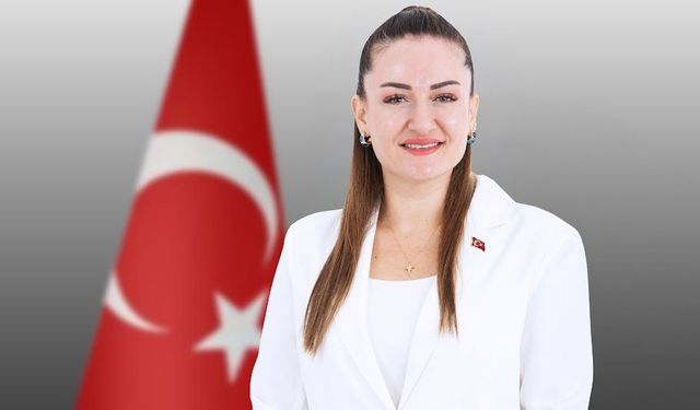 Antalya Büyükşehir Belediyesi Başkan Vekili Özdemir'den Cumhuriyet Bayramı mesajı