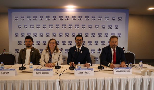 Çocuklarda kozmetik ürünlerin kullanılması döküntü ve leke oluşturabiliyor