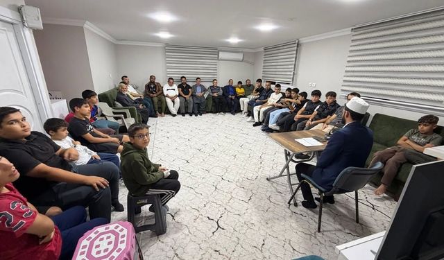 Erzin’de Vaiz Mehmet Özdemir’den Mus’ab bin Umeyr Semineri