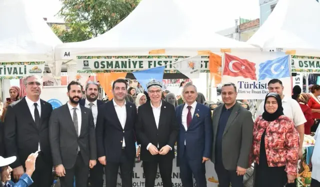 FıstıkFest'te Milletvekili Gülsoy  Stantları Ziyaret Etti