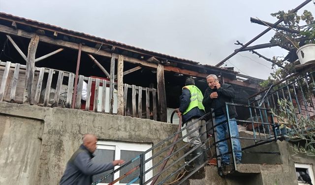 Manavgat'ta şömineyi benzinle yakmak isteyen kişi yaralandı