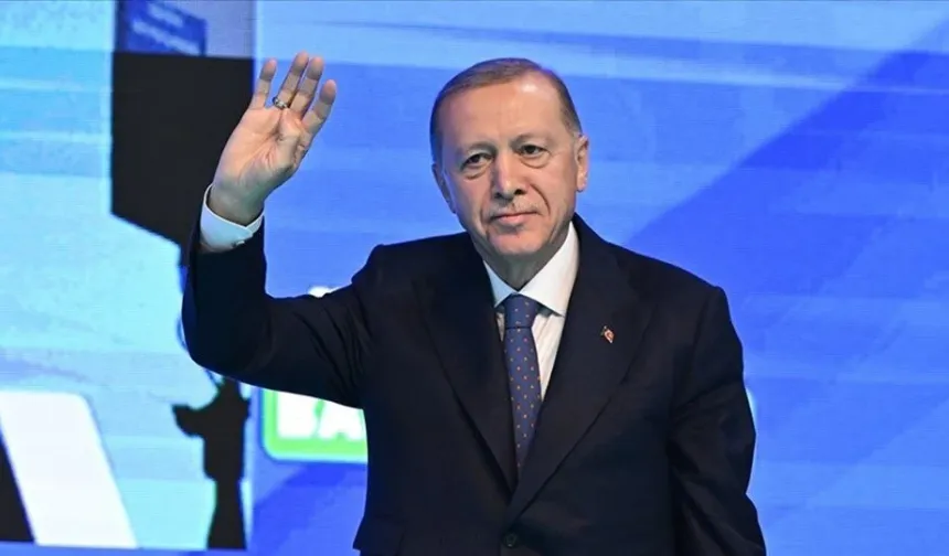 Cumhurbaşkanı Erdoğan Konya Mitinginde Gençlerin Staj ve Çıraklık Sorunlarına Çözüm Vurgusu Yaptı
