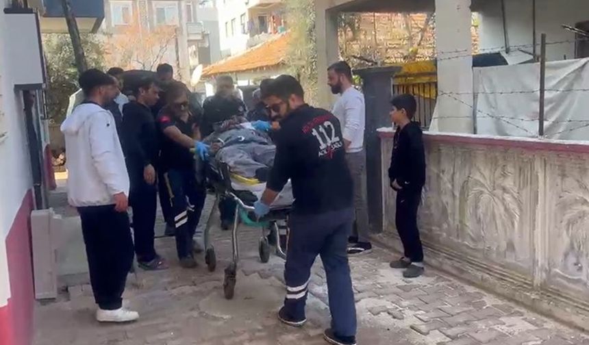 Antalya'da Çatı Kazası: Yaşlı Adam Ağır Yaralandı