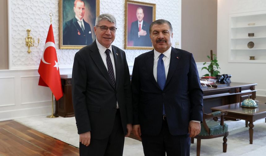 AK Parti Milletvekili Seydi Gülsoy, Sağlık Bakanı Fahrettin Koca'yı Ziyaret Etti