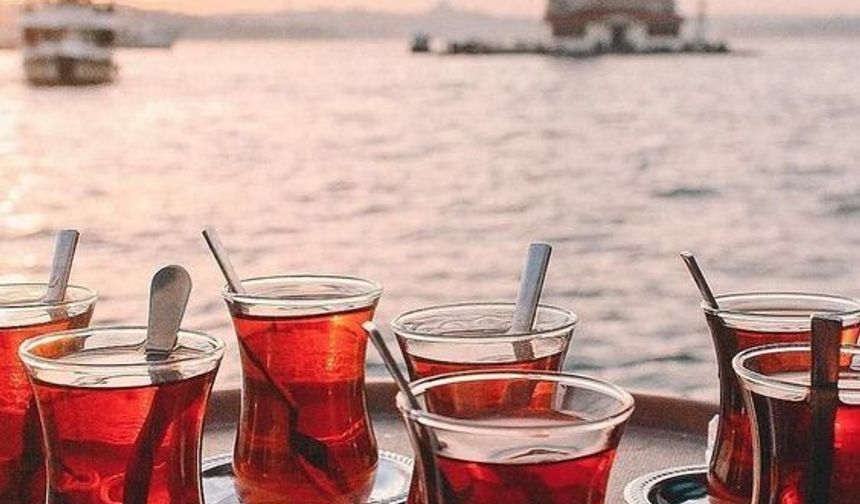 Dünyada En Çok Çay Tüketen Ülkeler Açıklandı: Türkiye Zirvede