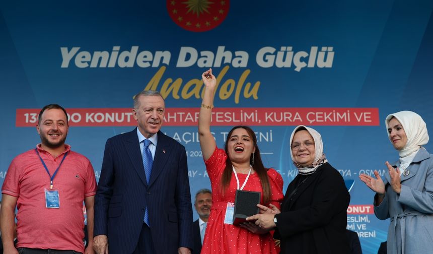 Cumhurbaşkanı Erdoğan "Yeniden Daha Güçlü Anadolu" 130 Bin Konut Anahtar Teslim Töreni'nde konuştu: (1)