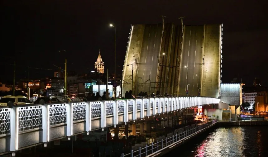 İstanbul'da Köprüler Gece Saatlerinde Kapatıldı