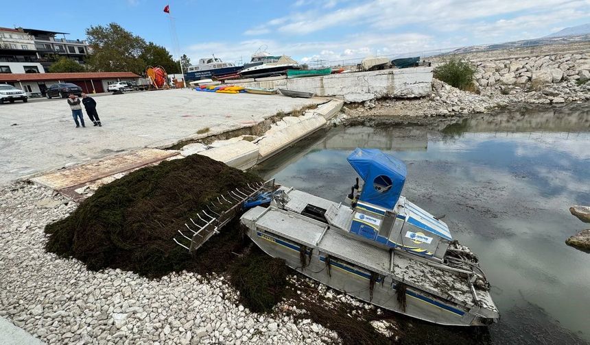 Kuraklık alarmı veren Eğirdir Gölü’ne 60 milyon metreküp su taşınacak