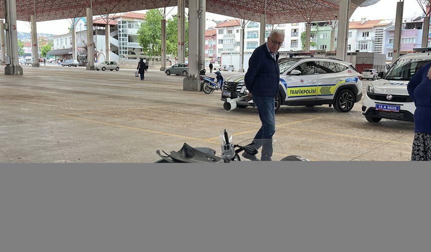 Burdur'da çarpışan iki motosikletin sürücüleri yaralandı