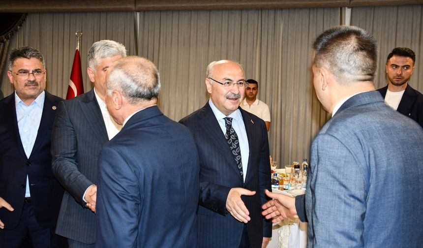 Adana'da bayramlaşma programı düzenlendi