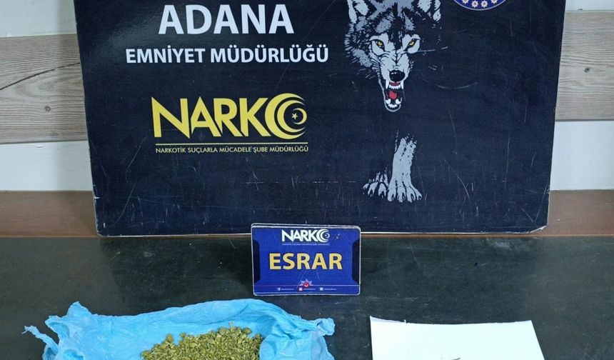 Adana'da uyuşturucu operasyonunda yakalanan 7 şüpheliden 5'i tutuklandı