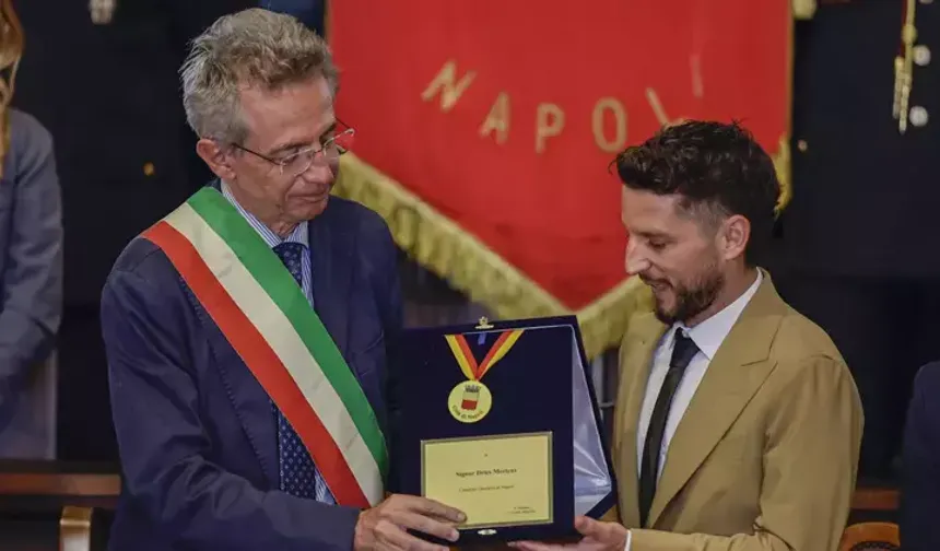 Dries Mertens’ten Geleceği  “Düşünmek İçin Sürem Olacak”