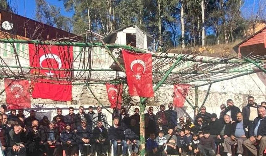 Rıza Tekerek’ten Cumhuriyet Vurgulu Bayram Mesajı
