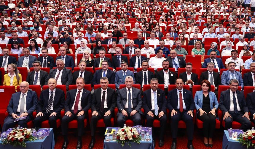 Ticaret Bakanı Ömer Bolat, Mersin Ekonomi Zirvesi'nde konuştu: (2)