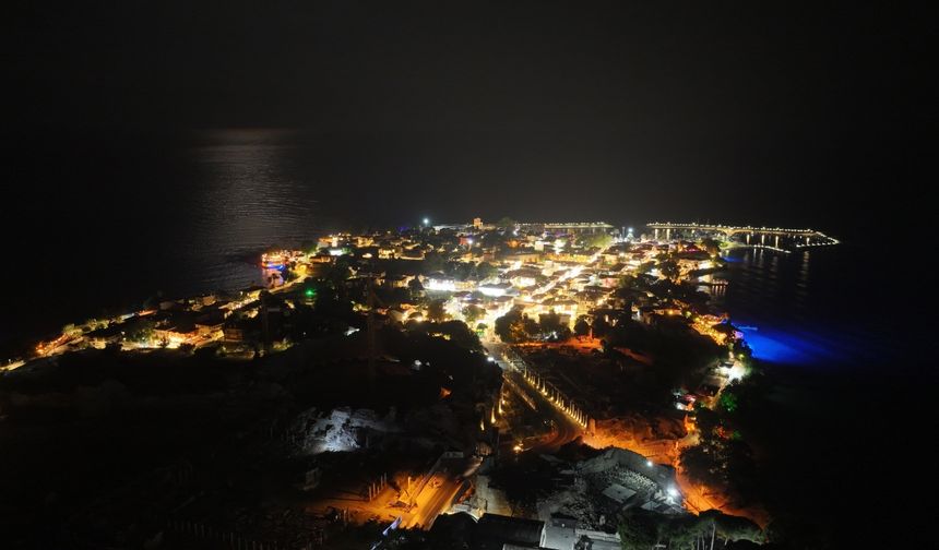 Gece müzeciliği Antalya'daki antik kentleri daha da canlandırdı