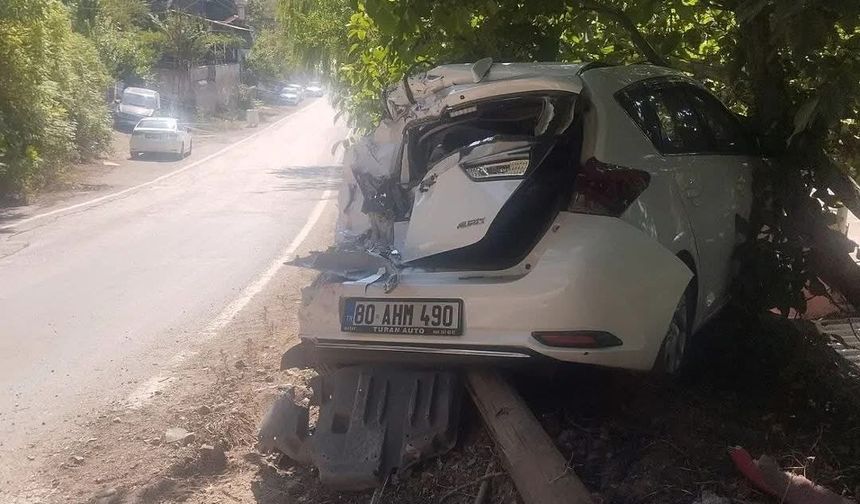 Türkmenpınarı Yayla Yolunda Kaza Otomobil Hurdaya Döndü