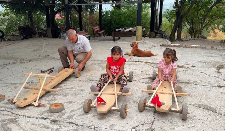 Osmaniye’de İmamdan Çocukları Camiye Çekmek İçin Renkli Fikir!