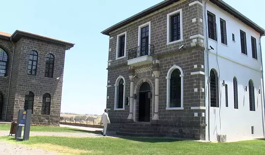 Diyarbakır’da Dünyada Tek: Volkanik Camla İnşa Edilen Atatürk Müzesi