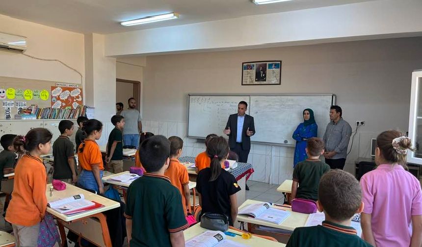 Böcekli Belediye Başkanı İbrahim Çerçi, Öğrencilerle Öğle Yemeğinde Buluştu