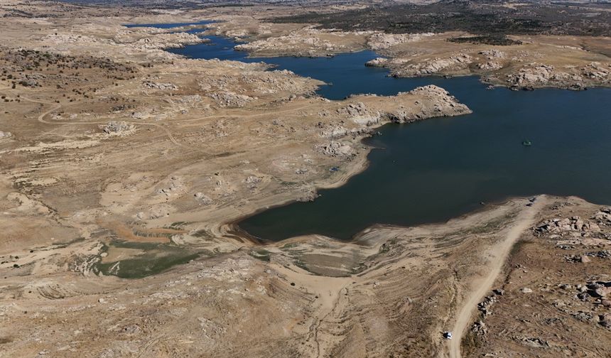 Kırklareli'nde Kayalıköy Barajı'nın doluluk oranı yüzde 6'ya düştü