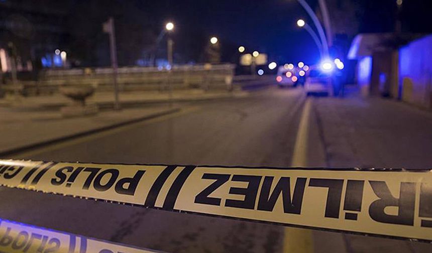 Esenyurt’ta Sokak Ortasında Silahlar Konuştu!