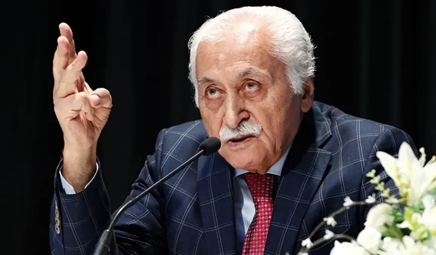 Türk Edebiyatı Yavuz Bülent Bakiler’i Kaybetti