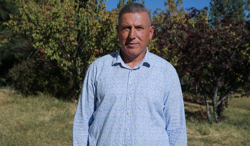 Kurak sürenin uzaması nedeniyle Erçek Gölü'nün kıyılarındaki çekilme arttı