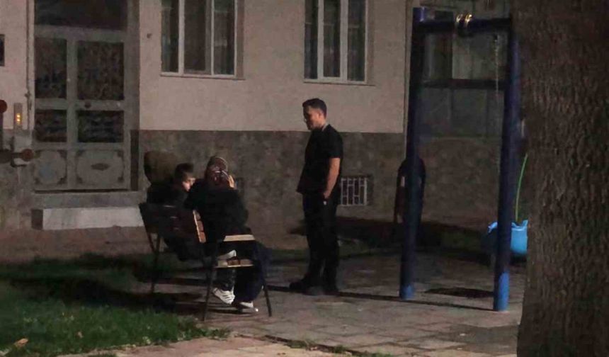 Sındırgı Depremi Eskişehir’de de Hissedildi: Vatandaşlar Sokağa Çıktı
