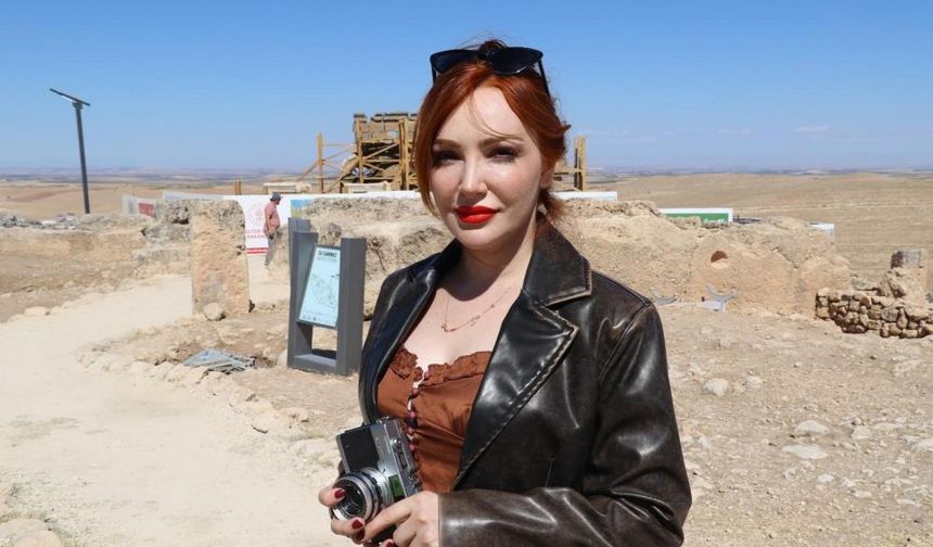 Zerzevan Kalesi'nde Çekilen Sahra Sinemaseverlerle Buluştu