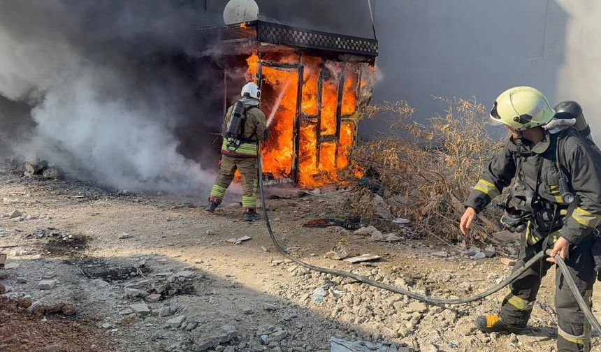 Gizemli Yangın Osmancık’ta İki Katlı Evi Vurdu!