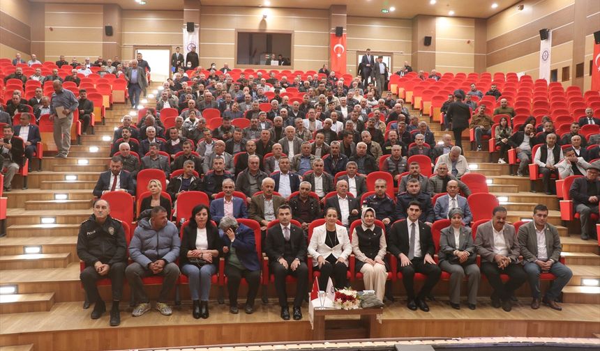 Burdur'da 'Muhtarlar Akademisi' eğitimleri sürüyor
