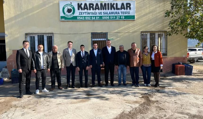 Düziçi’nden Karamıklar Zeytinyağı Fabrikasına Ziyaret: İlçeye Katkı İncelendi
