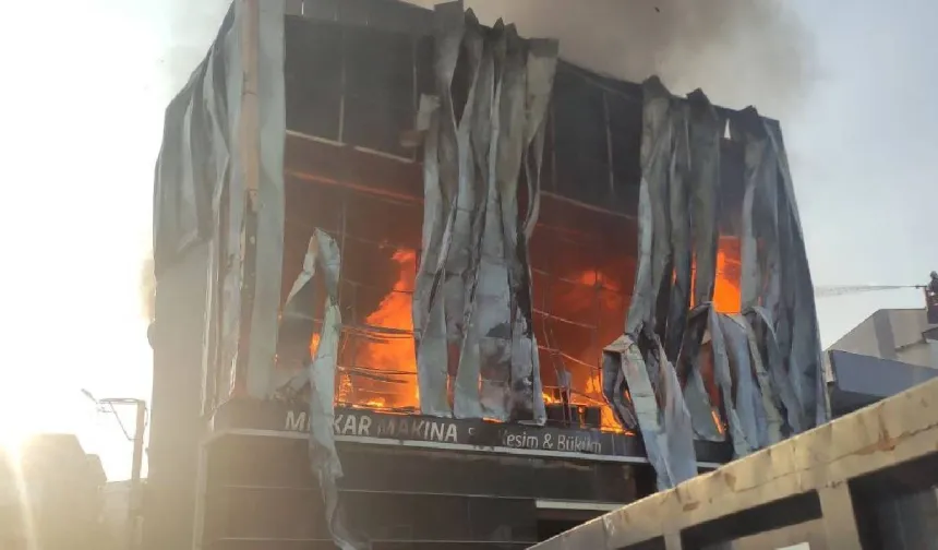 Kocaeli’de Parfüm Deposunda Feci Yangın: 6 Ölü, 1 Yaralı