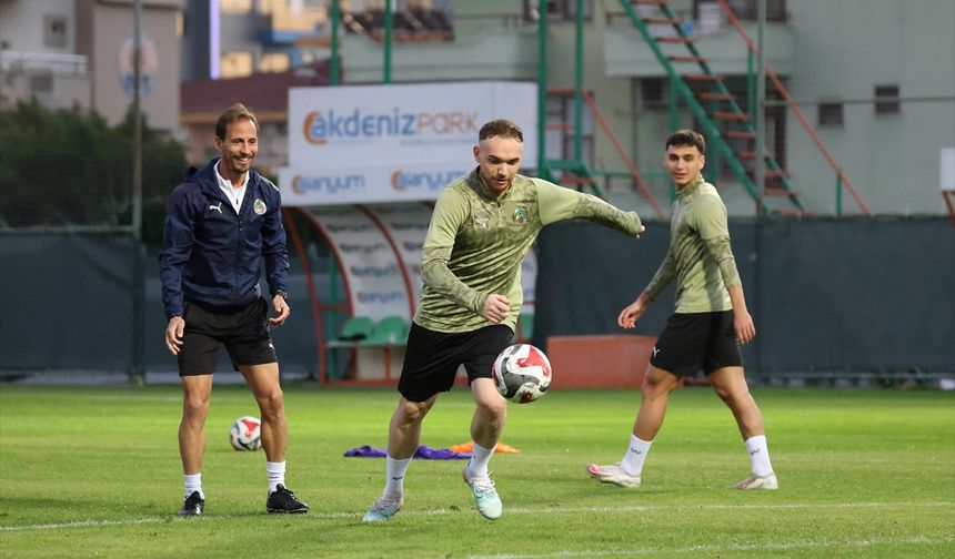 Alanyaspor, Fatih Karagümrük maçı hazırlıklarına başladı