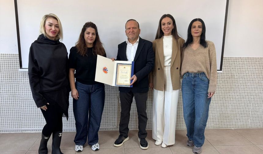 Anamur'da 'Etkili İletişim Becerileri' söyleşisi düzenlendi