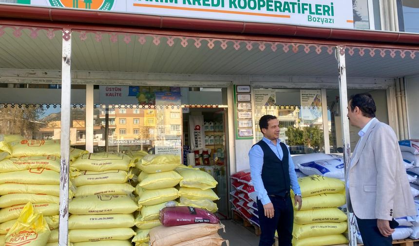 Bozyazı Kaymakamı Topsakaloğlu, esnafı ziyaret etti