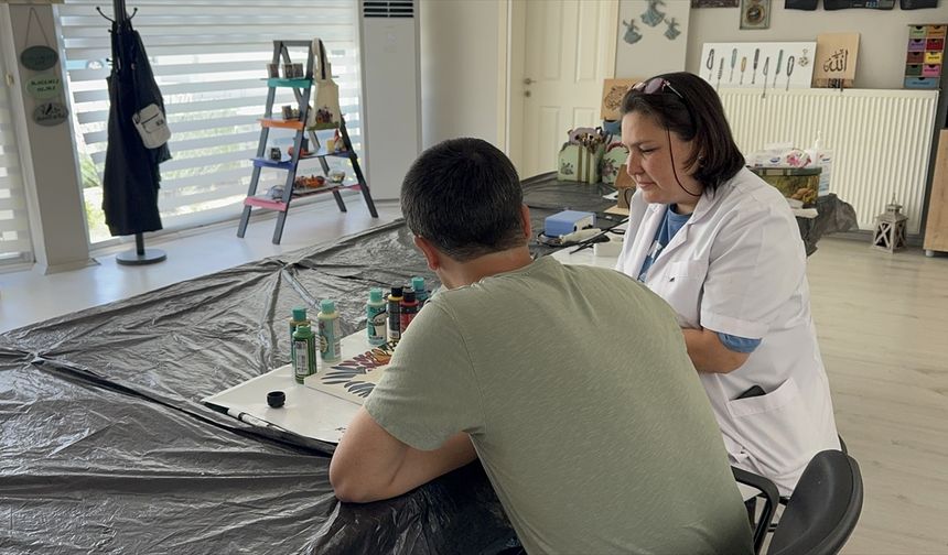 Cezaevine girmesine neden olan uyuşturucu bağımlılığından Yeşilay sayesinde kurtuldu