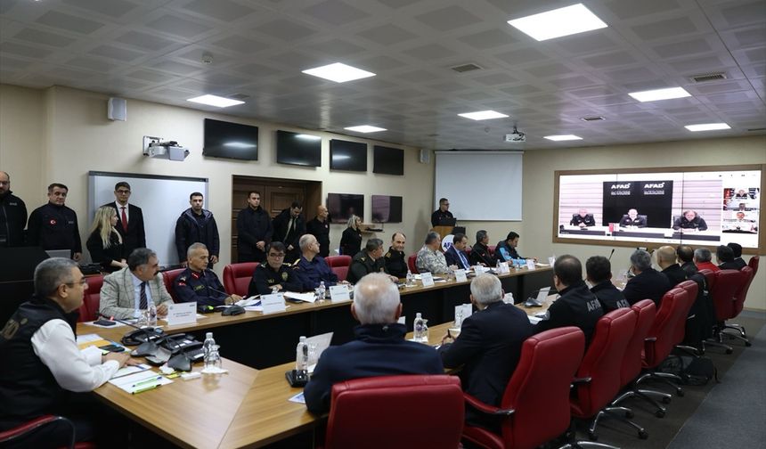 Mersin'de 'Tam Ölçekli Radyasyon Acil Durum Tatbikatı' yapıldı