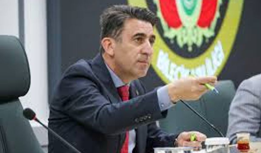 Vali Aygöl’den Üniversite Öğrencisine Anlamlı Jest!