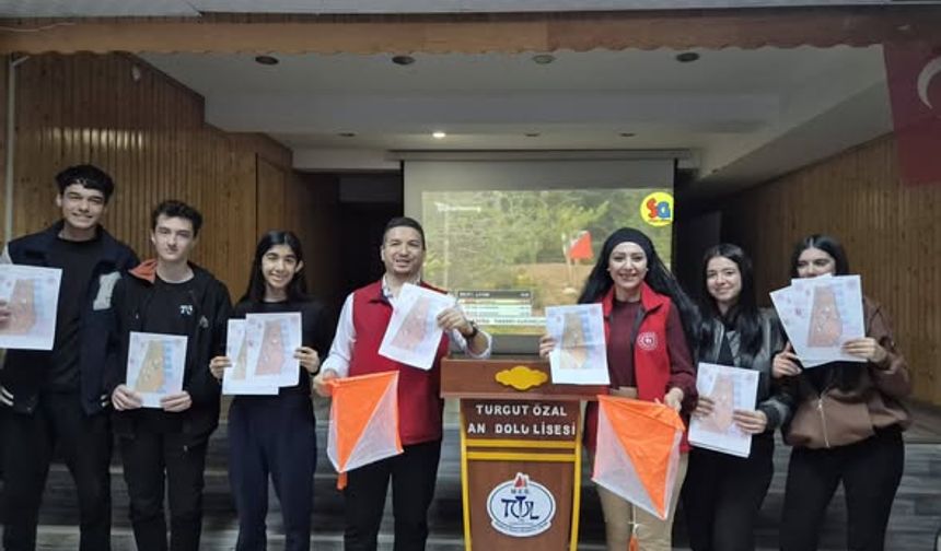 Gençler Yön Bulma Sporuyla Tanıştı!