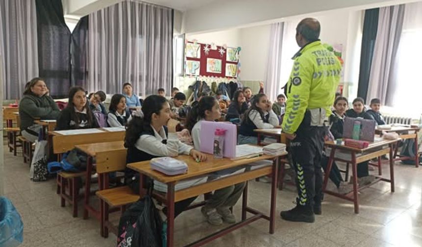Erzin’de Çocuklara Trafik Dersi!