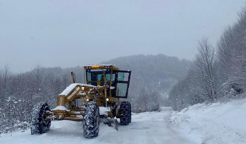 Aybastı’da Karla Mücadele Sürüyor