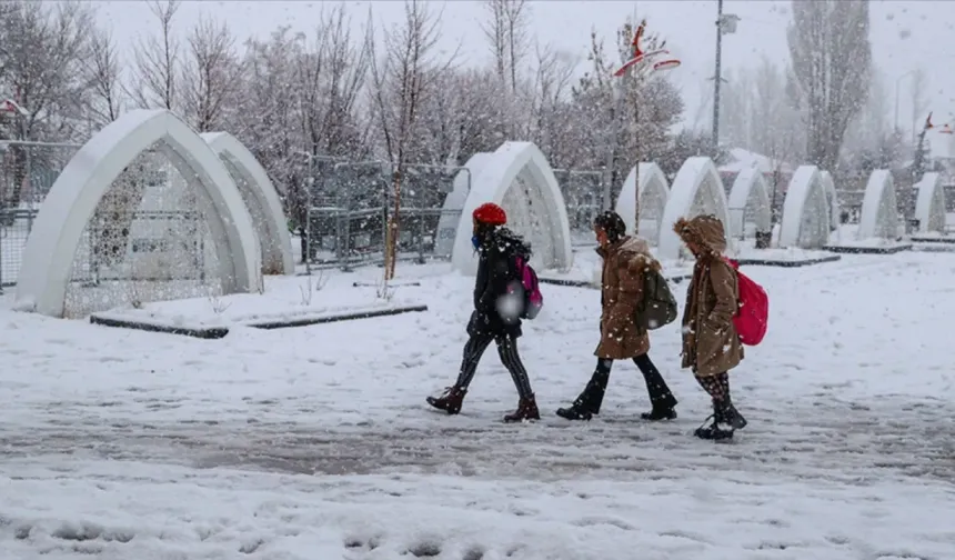 10 Şubat’ta hangi illerde okullar tatil edildi?
