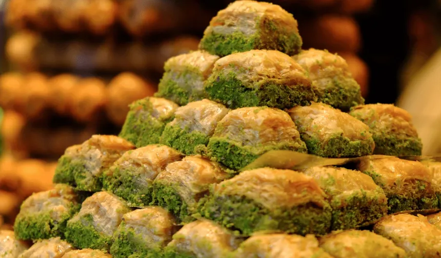 Osmaniye' de Ramazan Sofralarını Şenlendirecek Glutensiz Baklava Yapımı