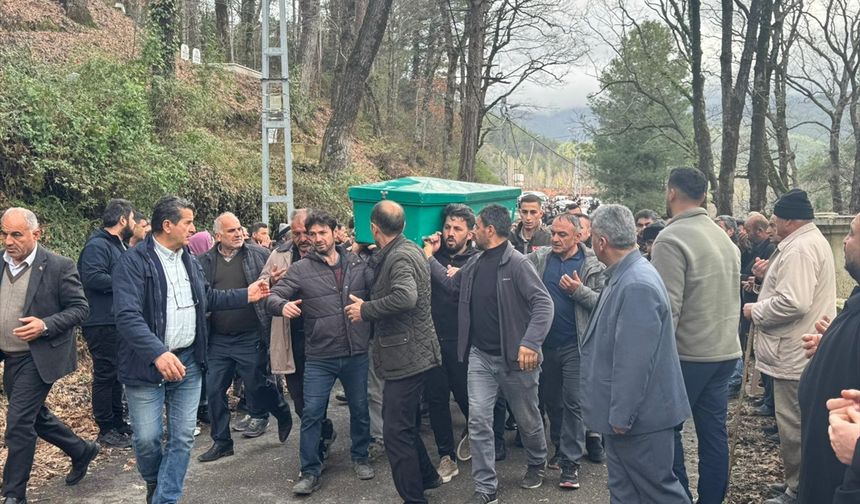 GÜNCELLEME - Hatay'da nehre düştüğü iddia edilen kişinin cansız bedenine ulaşıldı