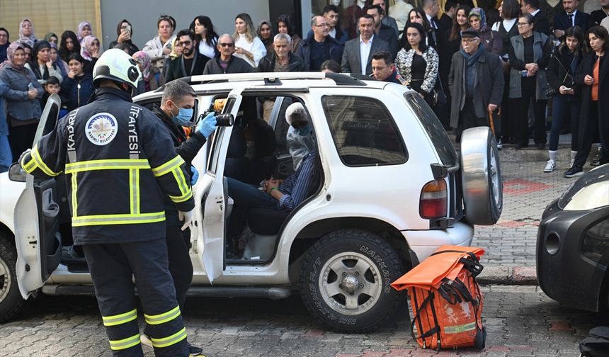 Osmaniye'de bağımlılık konusunda farkındalık oluşturulması için temsili tatbikat yapıldı