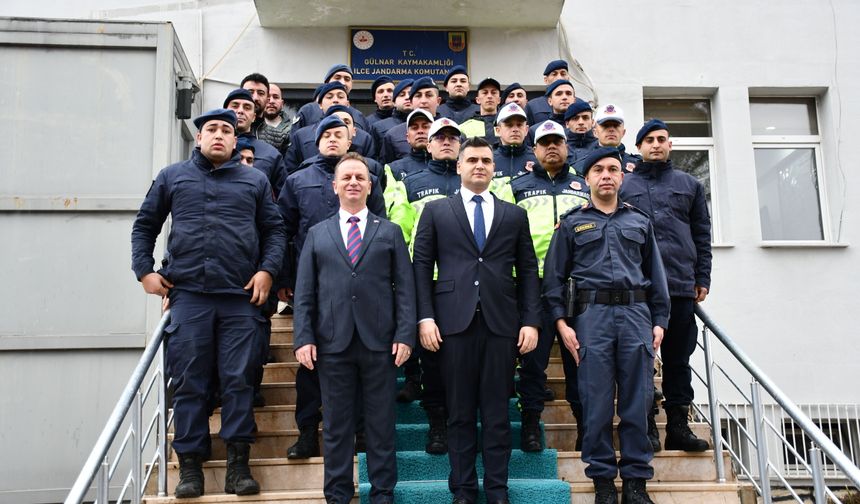 Adana ve Mersin'in ilçelerinde bayramlaşma programları düzenlendi