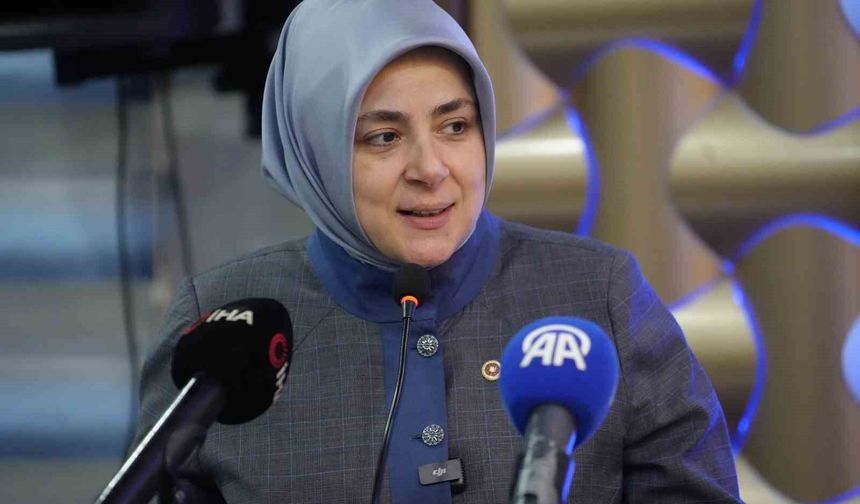 AK Parti Genel Merkez Kadın Kolları Başkanı Ercan: 'Ateş çemberine rağmen hizmetlerimize devam ediyoruz'