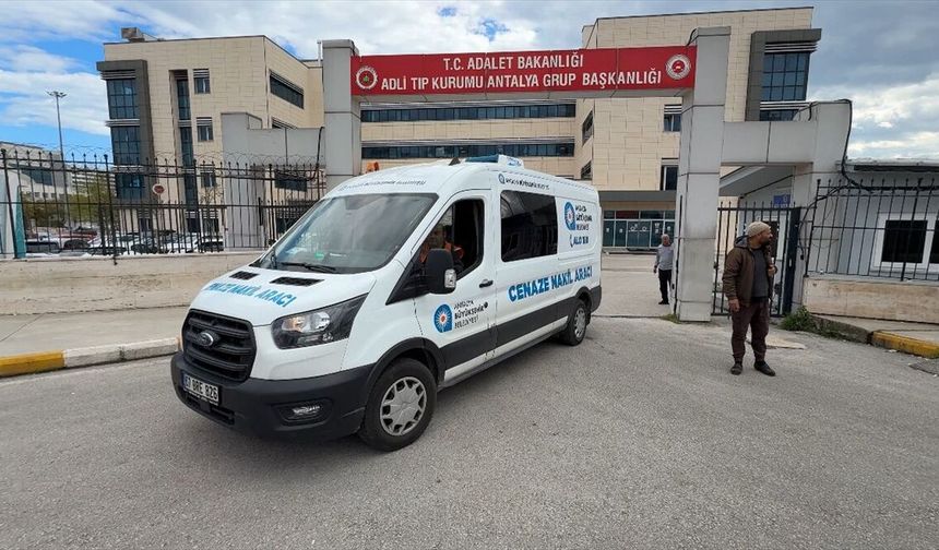 Antalya'da sera işçisi kadının ölü bulunmasına ilişkin 9 şüpheli gözaltına alındı